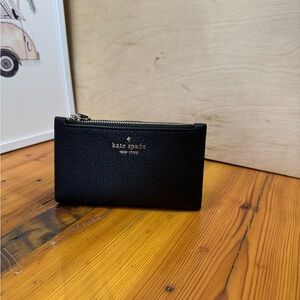 kate spade Black Pebbled Leather Zip Card Case with Gold Logo